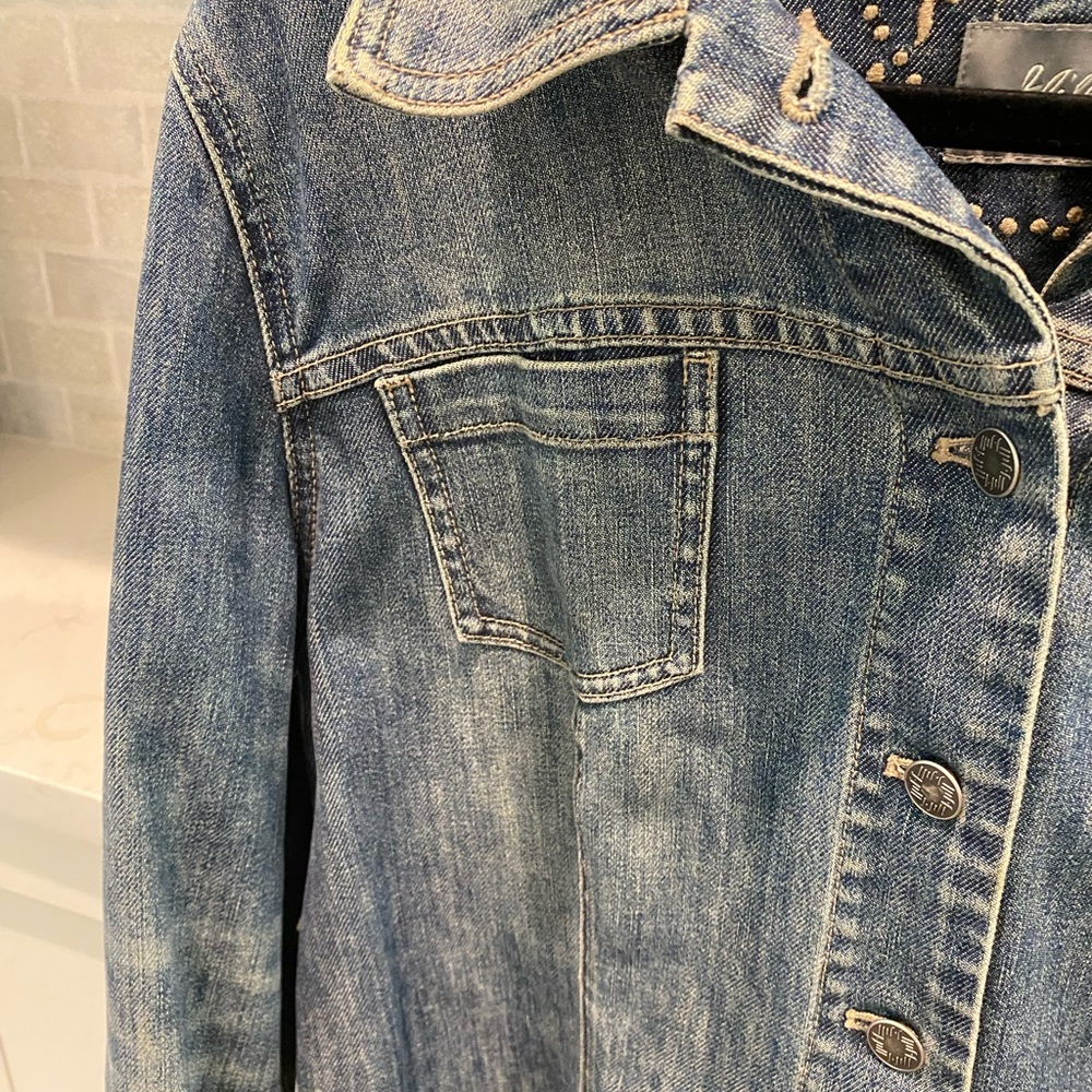 J.Jill Petite Large Denim Jacket - Picture 5 of 7